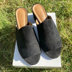 14th & Union black faux suade mules